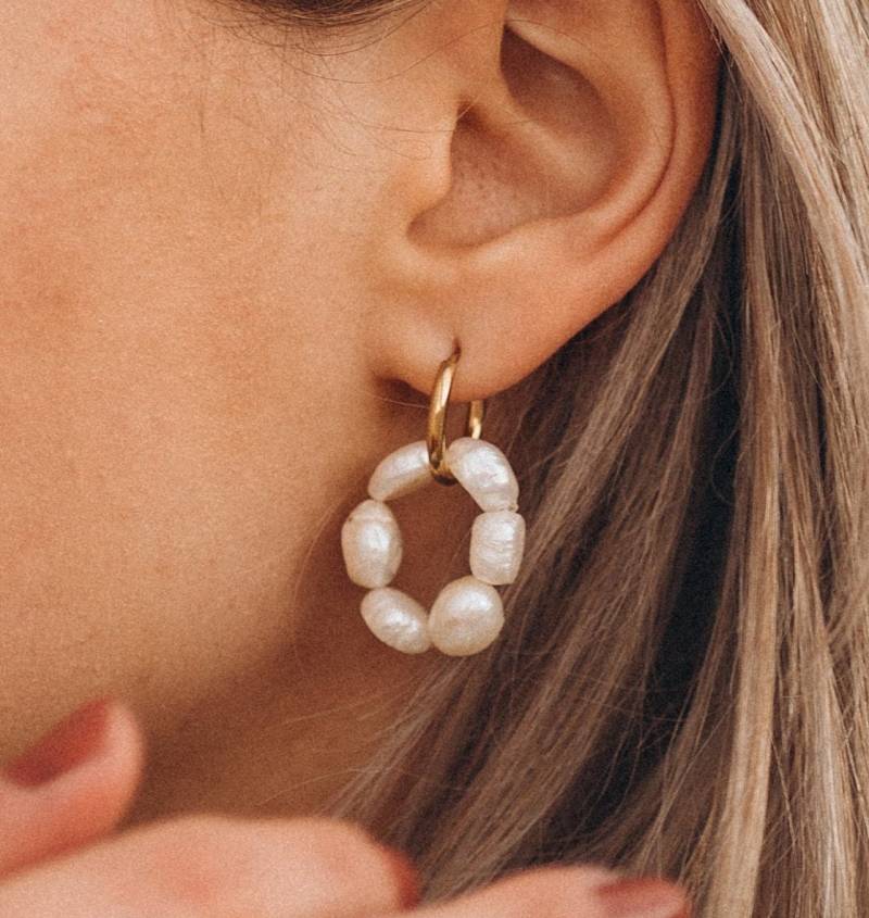 Perlenohrringe Ohrringe Creolen Hochzeitsohrringe Hochzeitsschmuck Perlen Schmuck von HelloLifeDesign