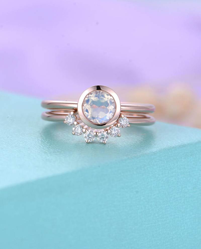 Blauer Mondstein Verlobungsring Vintage Rose Gold Ehering Set Schnitt Einfache Gebogene Diamant Braut Birthstone Stapeln Versprechen Ring von HelloRing