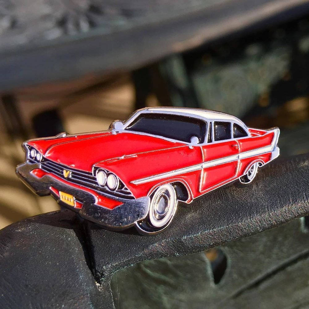 Christine 1983 Auto Emaille Pin Limitierte Edition Im Nerdy Style Christine 1983 Auto Emaille Pin Limitierte Edition Im Nerdy Style von HellraiserDesigns