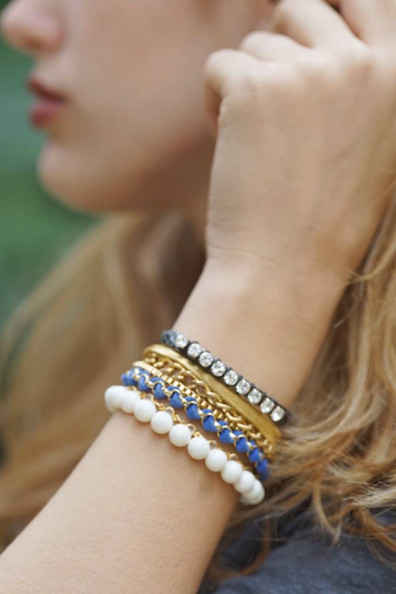 Multichain Armband, Gold Klobiges Armband Für Frauen, Multi Strang Chain Schmuck, Blaue Armbänder Boho von HelyDesigns