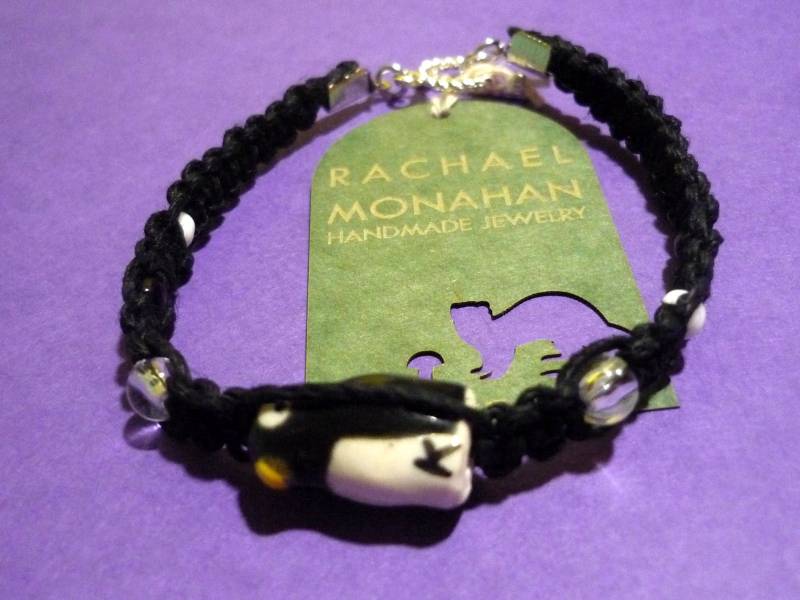 Pinguin-Hanf-Armband Pinguin-Hanf-Armband von HempCraftsbyRachael
