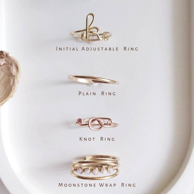 Gold Erste Ring/K Initial Buchstabe Brautjungfer Geschenk Draht von Henju