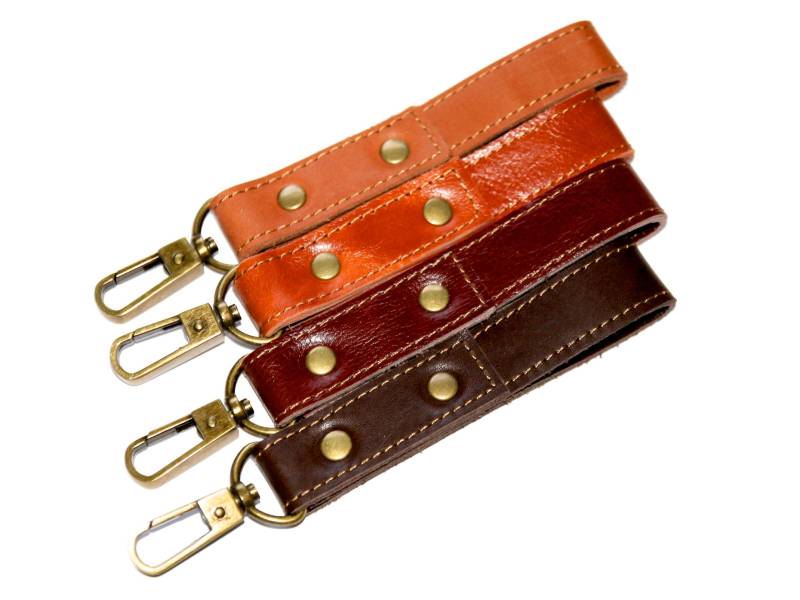 Robust Schlüsselband Schlüsselanhänger Aus Edlem Leder Klassisch Handgefertigt Lederauswahl Nach Wunsch von HenrietteClaire