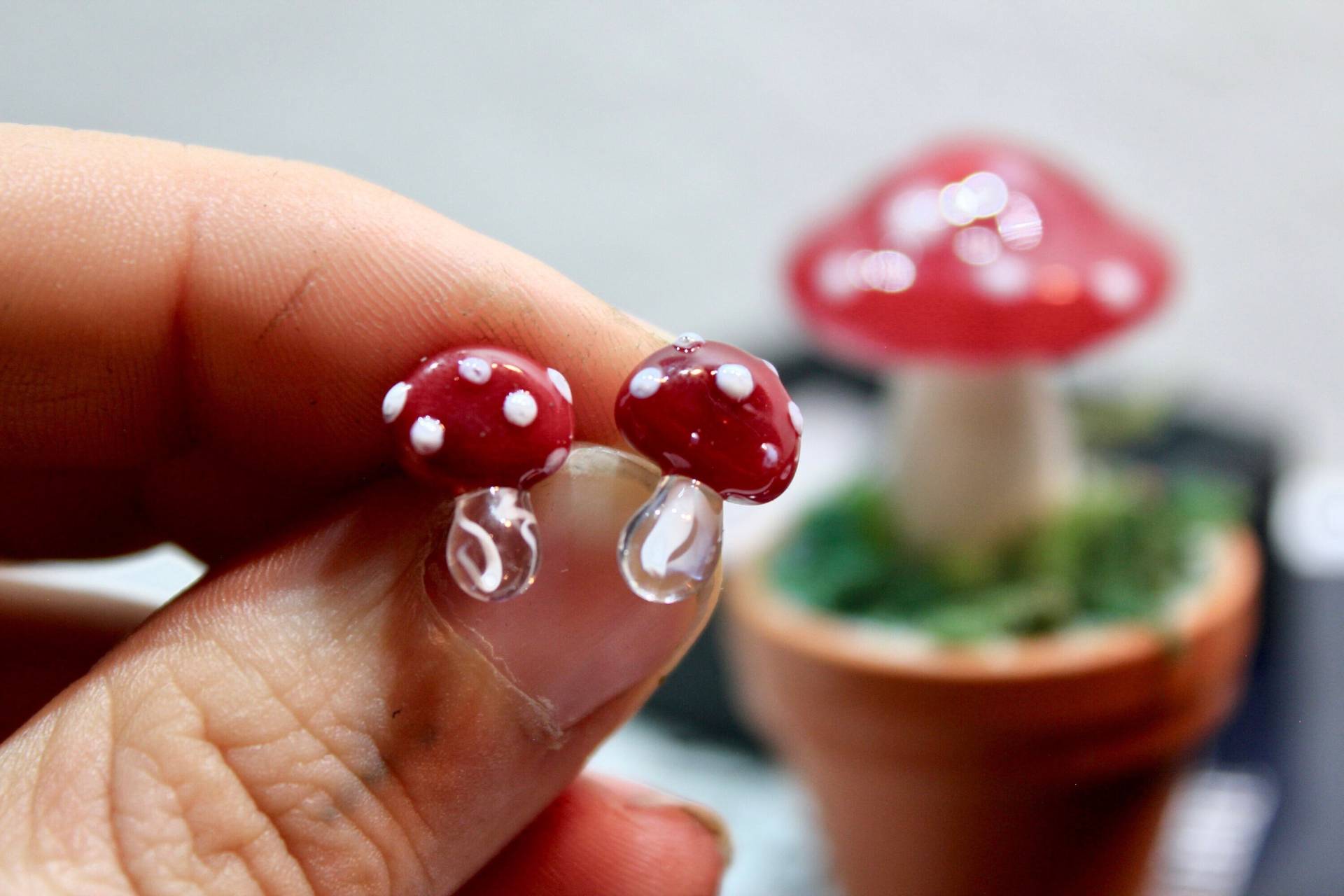 Fliegenpilz Ohrstecker, Ohrschmuck Aus Glas Fliegenpilz Ohrstecker, Ohrschmuck Aus Glas von Henriettenglas