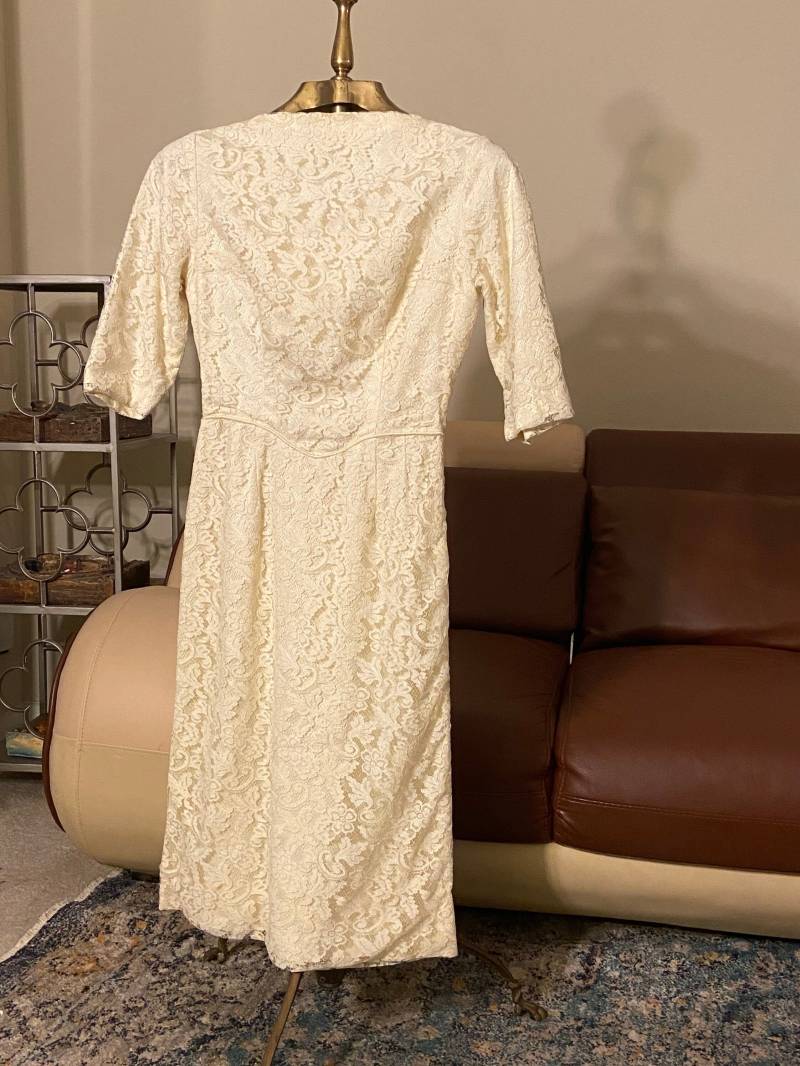 1960S Weißes Spitzenkleid in Original Zustand, Größe S Bis Extra Small von HenryBurgess