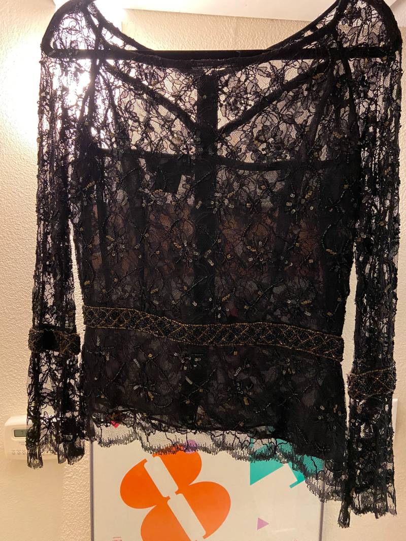 Vintage Schwarze Spitzenbluse Mit Aufwendigen Perlen Und Pailletten Größe S von HenryBurgess