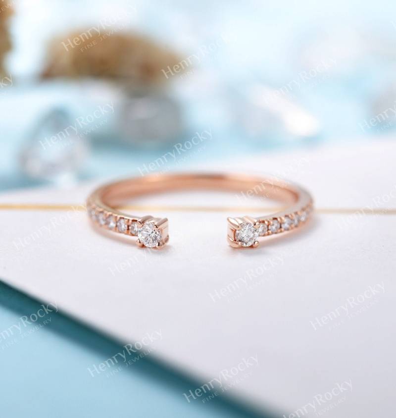 Vintage Moissanite Rosegold Ehering Frauen Antike Halbe Ewigkeit Stapeln Passenden Braut Art-Deco-Ring Einzigartige Jubiläum Versprechen Ring von HenryRocky