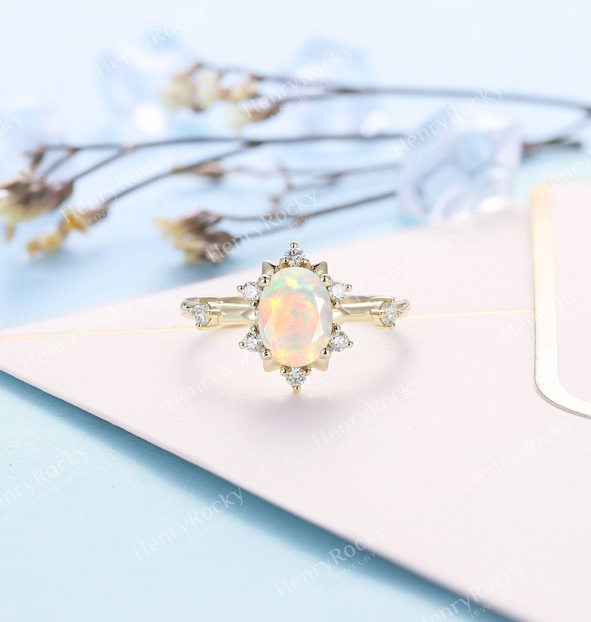 Vintage Opal Verlobungsring Art Deco Oval Gelb Gold Ring Antik Diamant Braut Moissanite Versprechen Jahrestag von HenryRocky