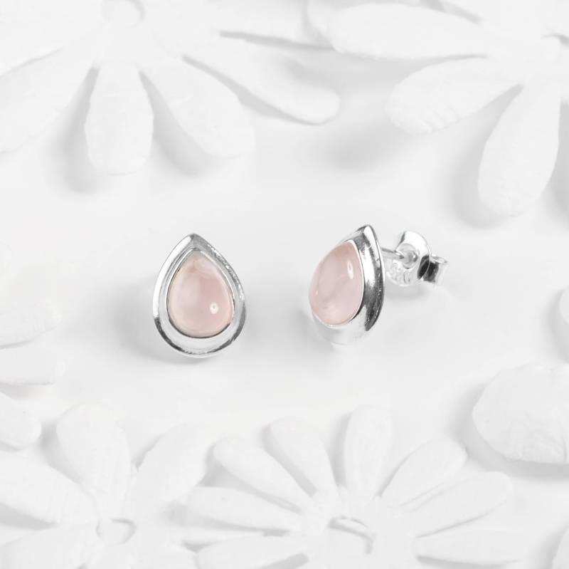 Rosenquarz Teardrop Ohrstecker Zierlicher Boho Schmuck von HenrykaJewellery