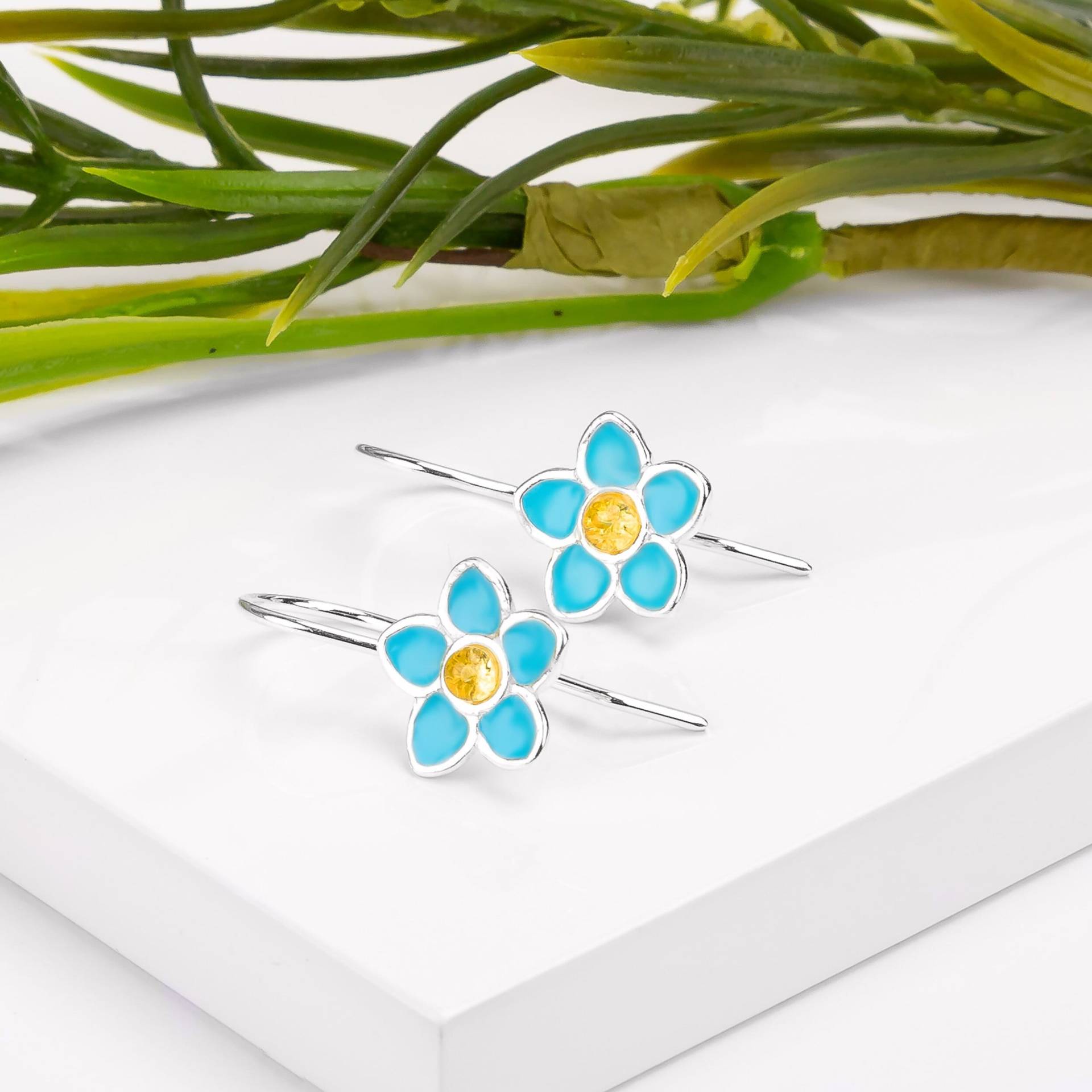 sterling Silber Vergissmeinnicht Ohrringe Handbemalter Schmuck sterling Silber Vergissmeinnicht Ohrringe Handbemalter Schmuck von HenrykaJewellery