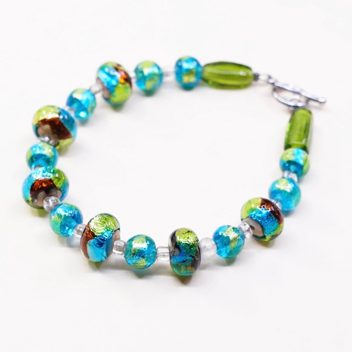 6.75", Vintage | 030048 925Er Sterling Silber Perlen Armband Mit Handgefertigten Grünen Glasperlen Knebelverschluss, Gestempelt 925 von HerasJewel