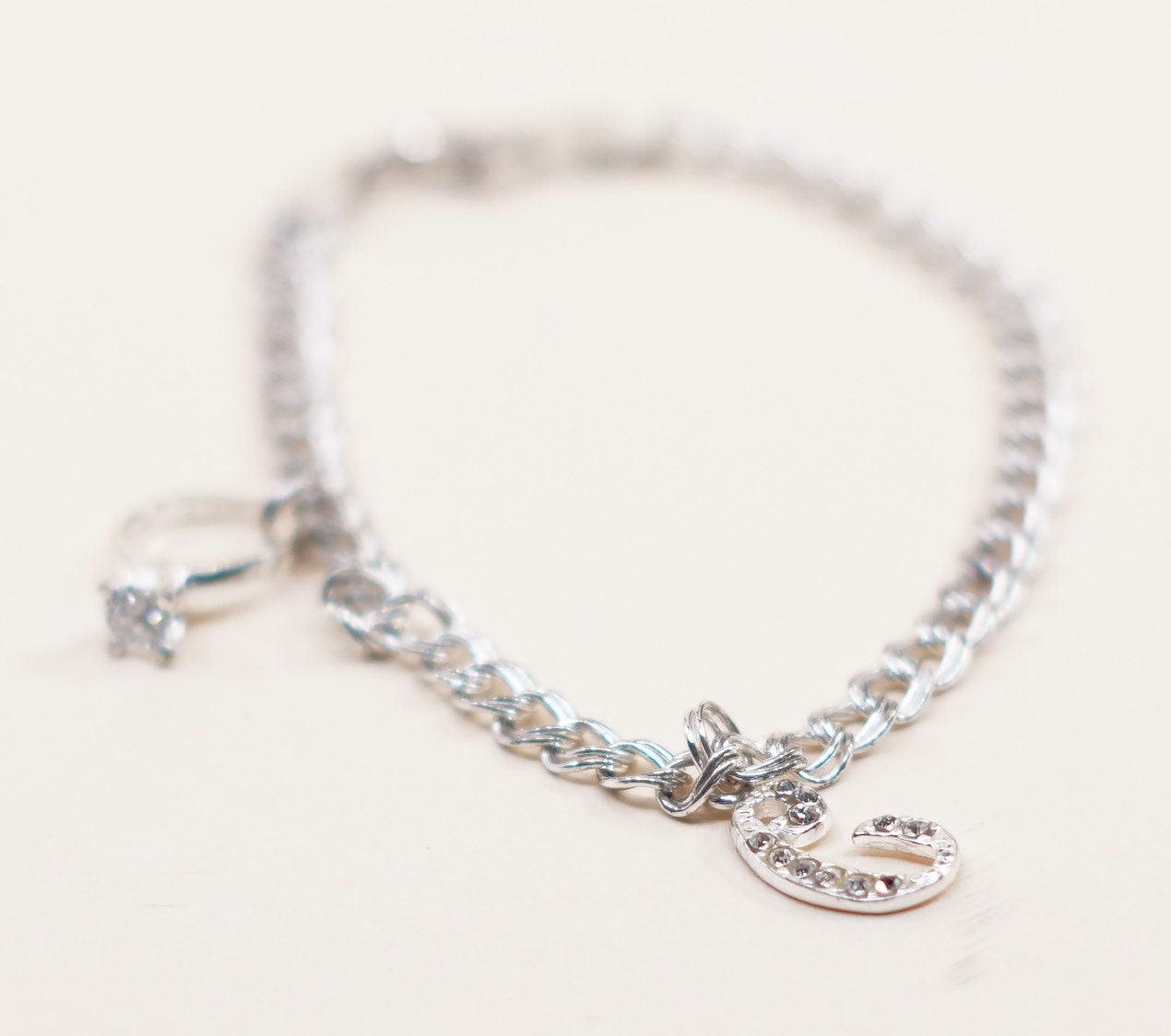 7", 5mm, Vintage | 030466 Sterling Silber Doppelpanzer Gliederkette, Solides 925 Silberarmband Mit Verlobungsring Und Initial-C-Charme, Stempel von HerasJewel