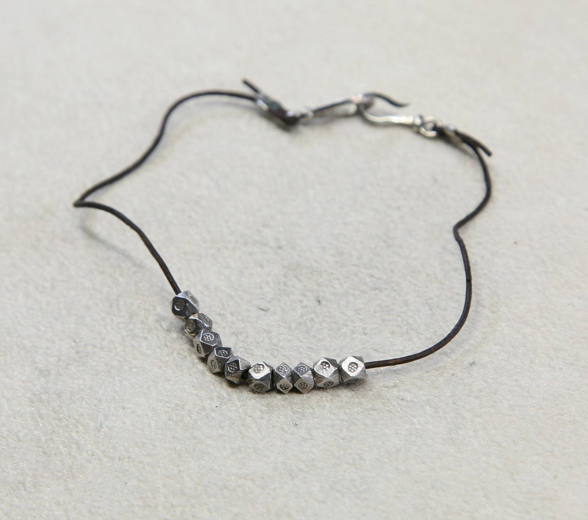 8" Vintage | 030385 Sterling Silber Handarbeit Armband, 925 Perlen Mit Leinenfaden, Gestempelt 25 von HerasJewel