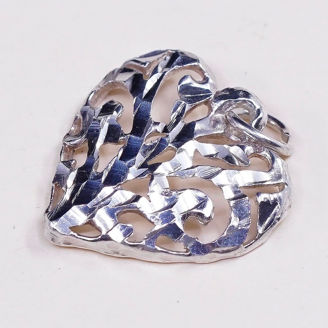 Anhänger Aus 925Er Sterlingsilber, Filigraner Herzanhänger Silber 925, Gestempelt 925 von HerasJewel