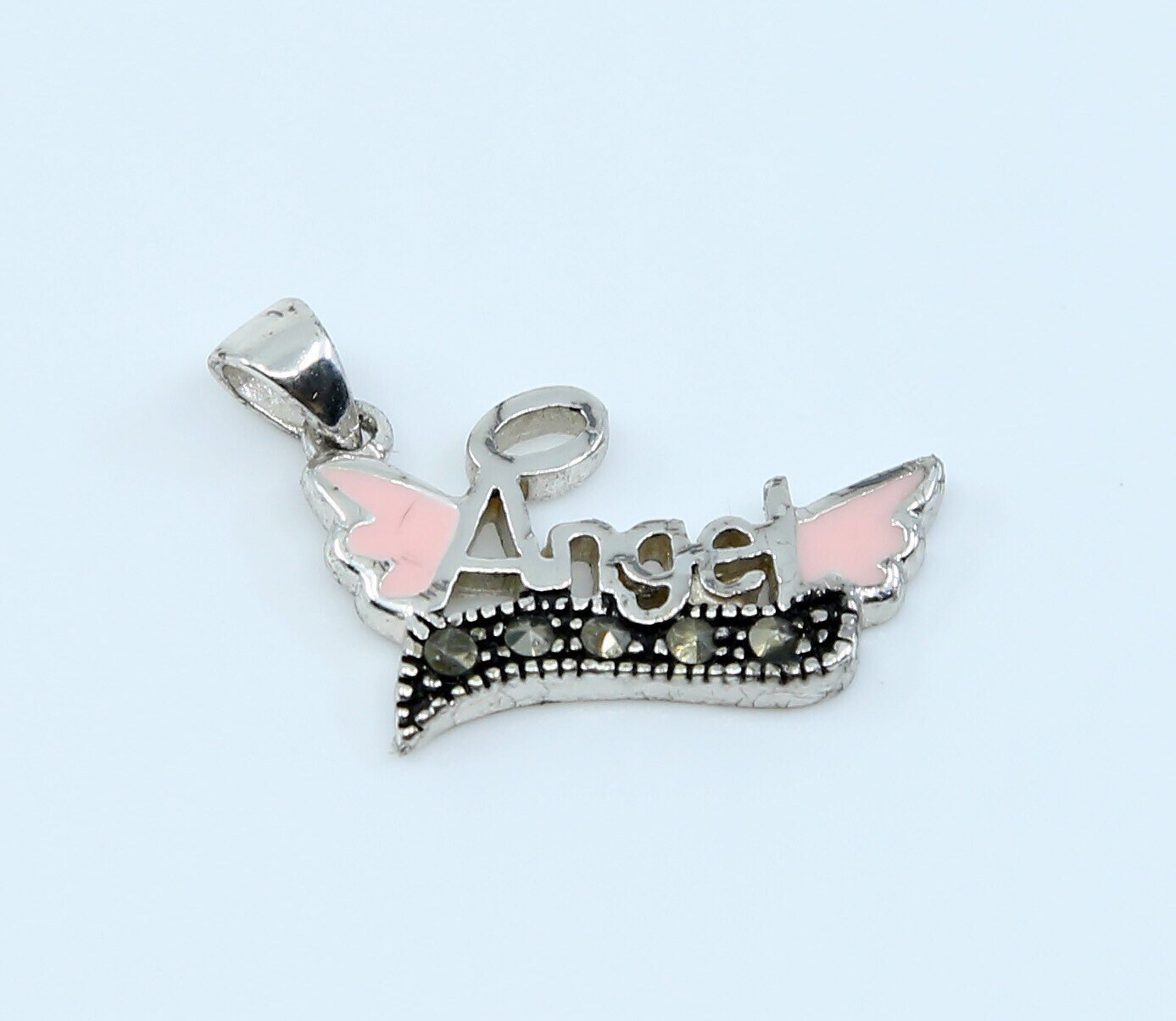 Engel Anhänger Aus Sterlingsilber, Massiver 925Er Silberanhänger Mit Markasiteinlage, Gestempelt 925 von HerasJewel