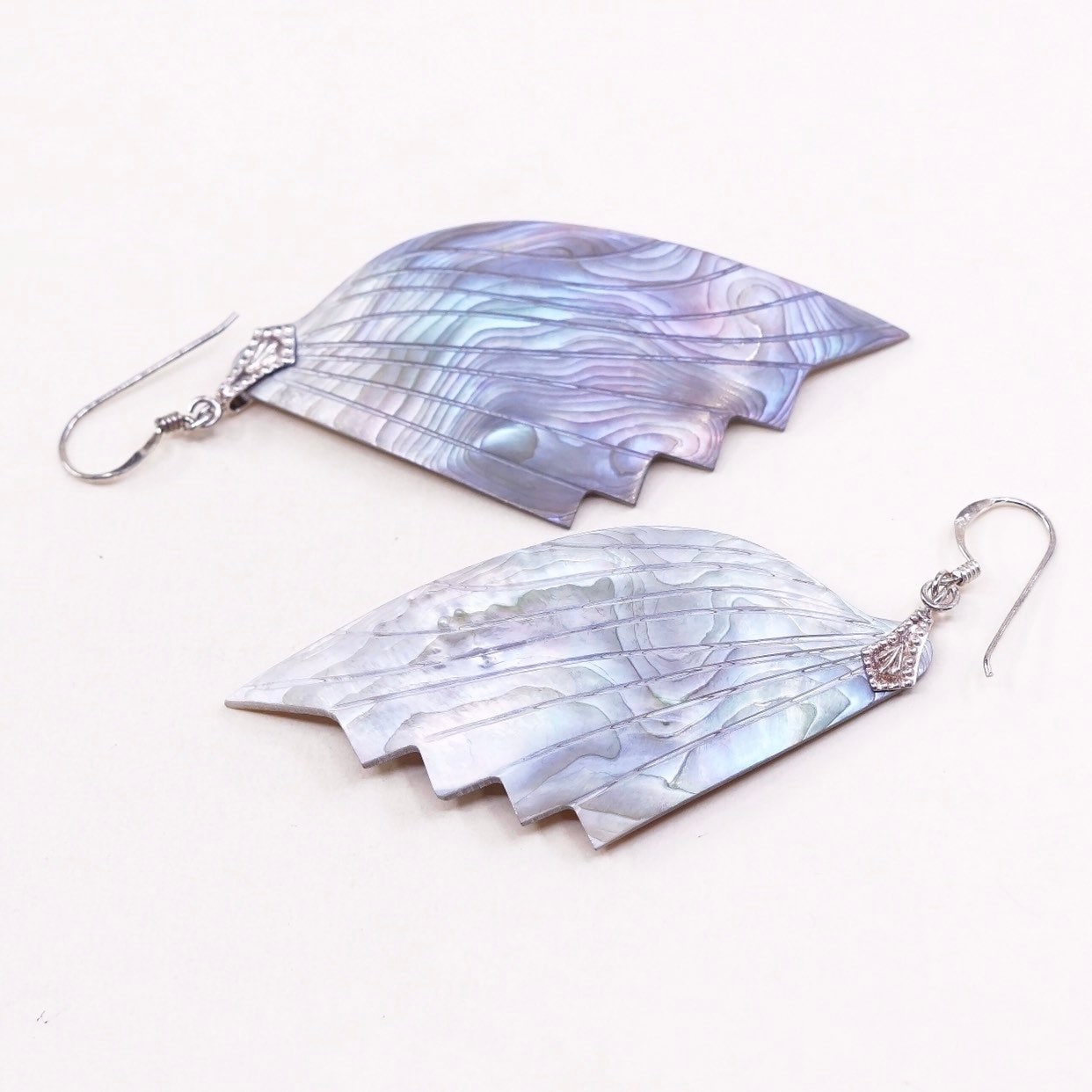 Vintage | 000019 Sterling Silber Handgemachte Ohrringe, 925 Haken Mit Flügelförmigen Abalone Baumeln, Gestempelt von HerasJewel