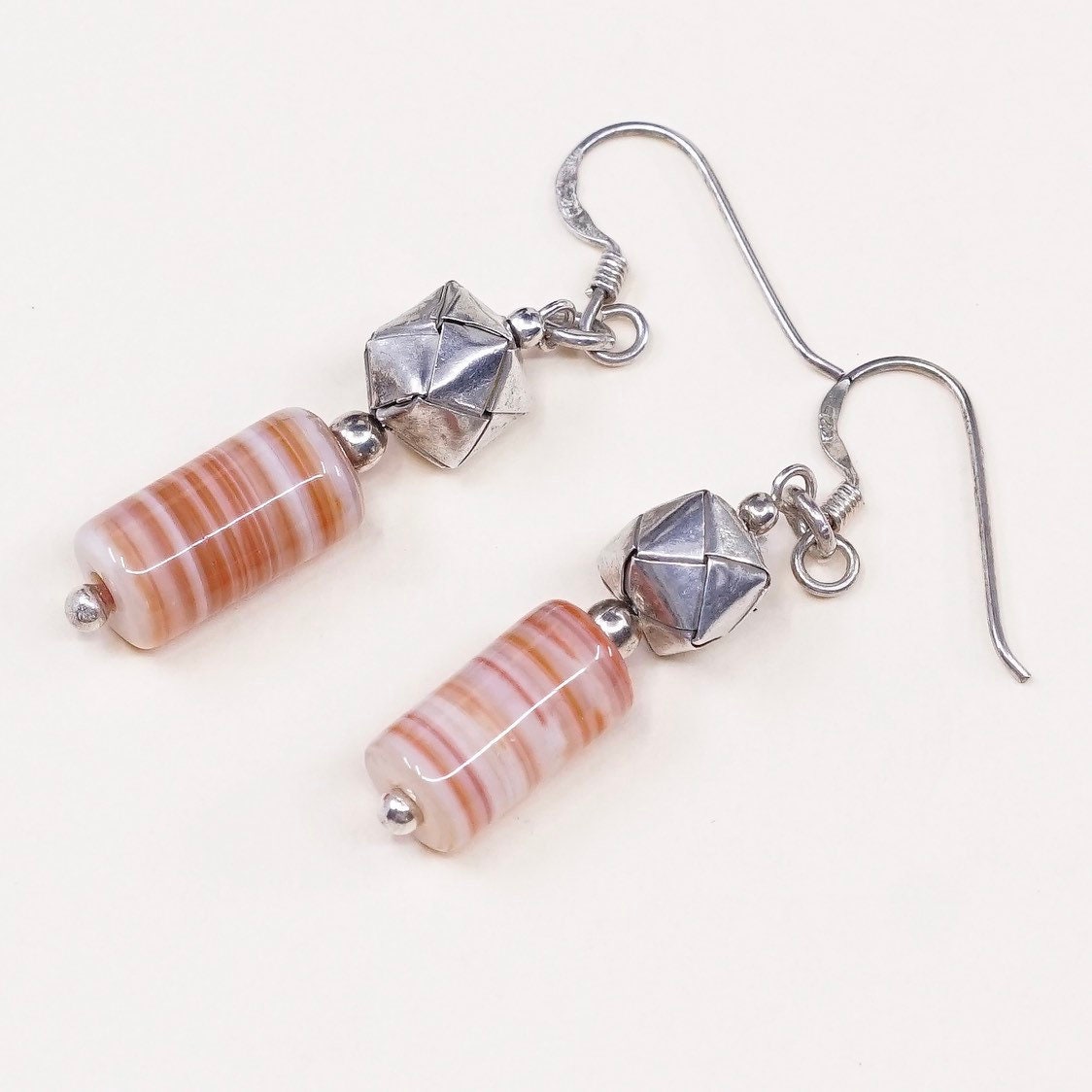 Vintage | 000409 Sterling Silber Handgemachte Ohrringe, Massive Thailand 925 Origami Perlen Mit Orangen Achat Tropfen. Gestempelt von HerasJewel