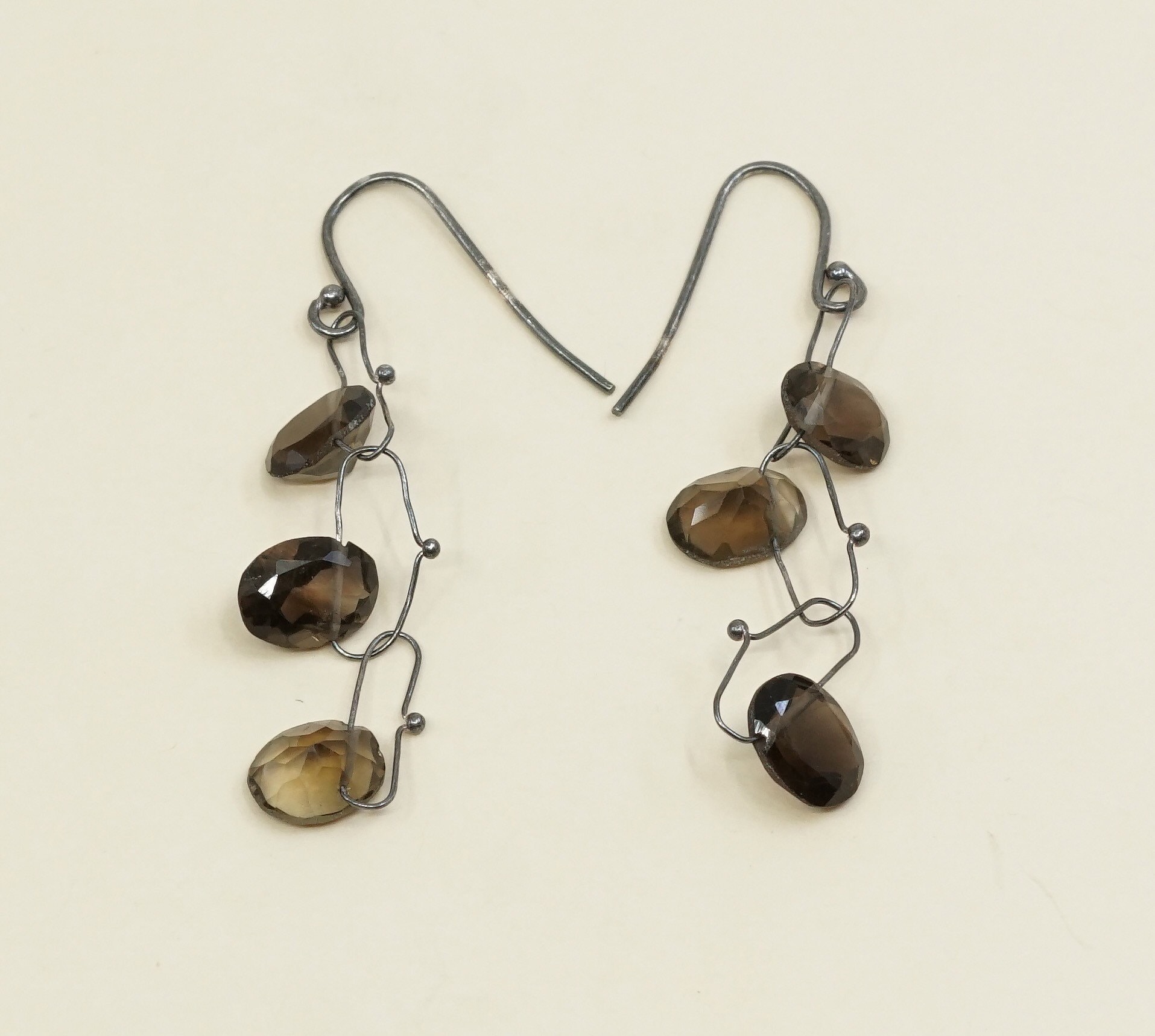 Vintage | 000461 Sterling Silber Handgemachte Ohrringe, Massives 925 Mit Rauchigen Topas Perlen, Silber Geprüft von HerasJewel