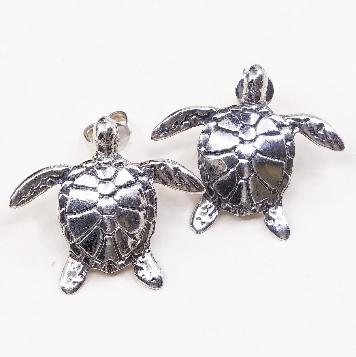 Vintage | 000796 Handgefertigte Sterling Silber Schildkröte Ohrstecker, Ohrringe, Gestempelt 925 von HerasJewel