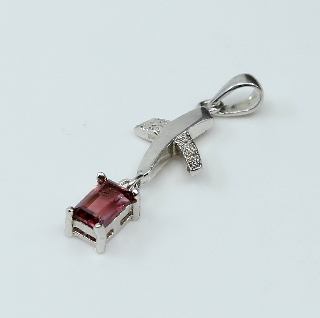 Vintage-Anhänger Aus Sterlingsilber Mit Rosa Swarovski-Kristall, 925Er Silber, Gestempelt 925 von HerasJewel