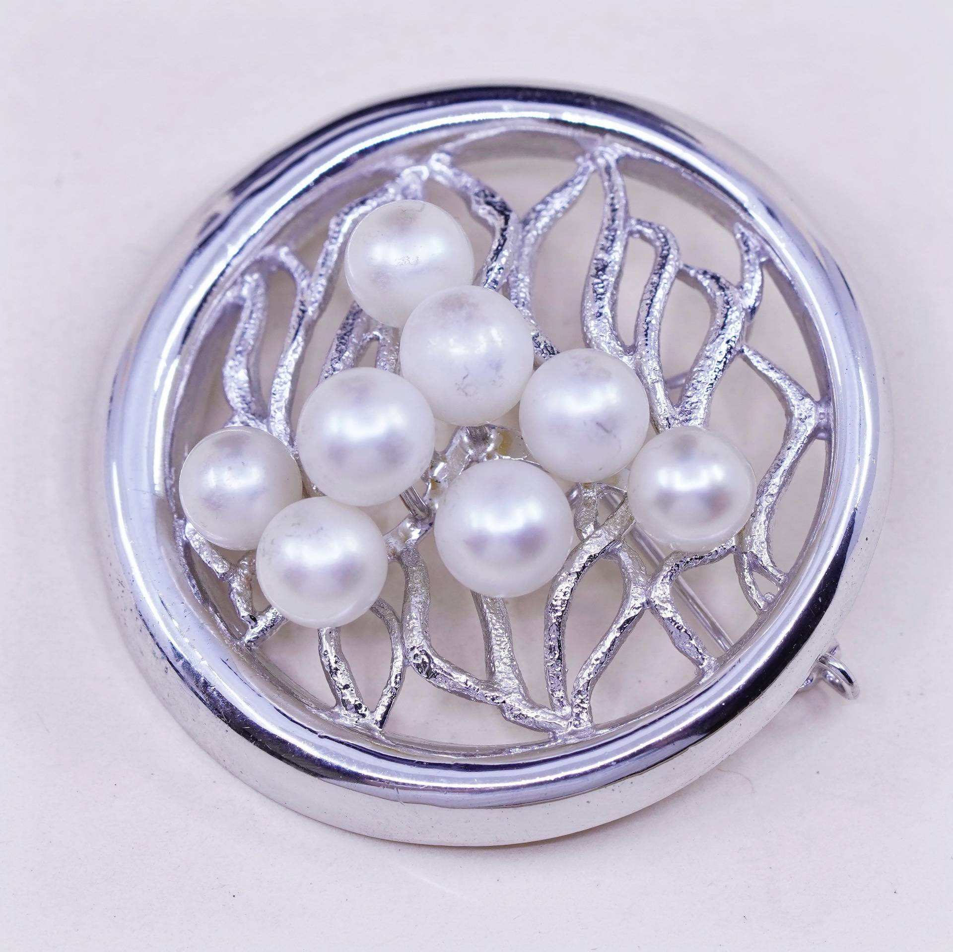 Vintage Sterling 925 Silber Handarbeit Kreis Brosche Anhänger Mit Cluster Perle, Schlicht, Elegant, Gestempeltes von HerasJewel