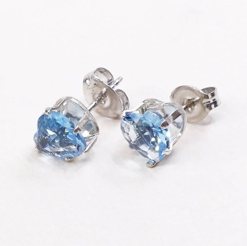 sterlingsilber | 000015 Ohrstecker, Massives 925 Silber Mit Herzförmigen Blauen Kristall Ohrsteckern von HerasJewel
