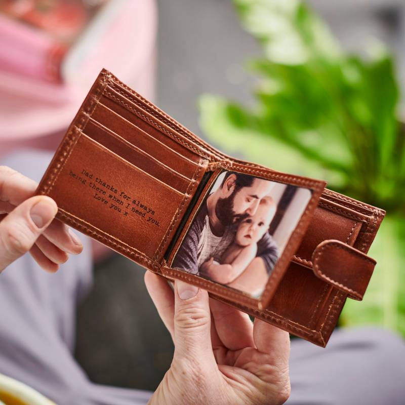 Valentinstag Geschenk - Personalisierte Luxus Leder Geldbörse Mit Metall Foto Einzigartiges Für Ehemänner Und Freunde Geschenkbox Bändern von HerbertandWinifred