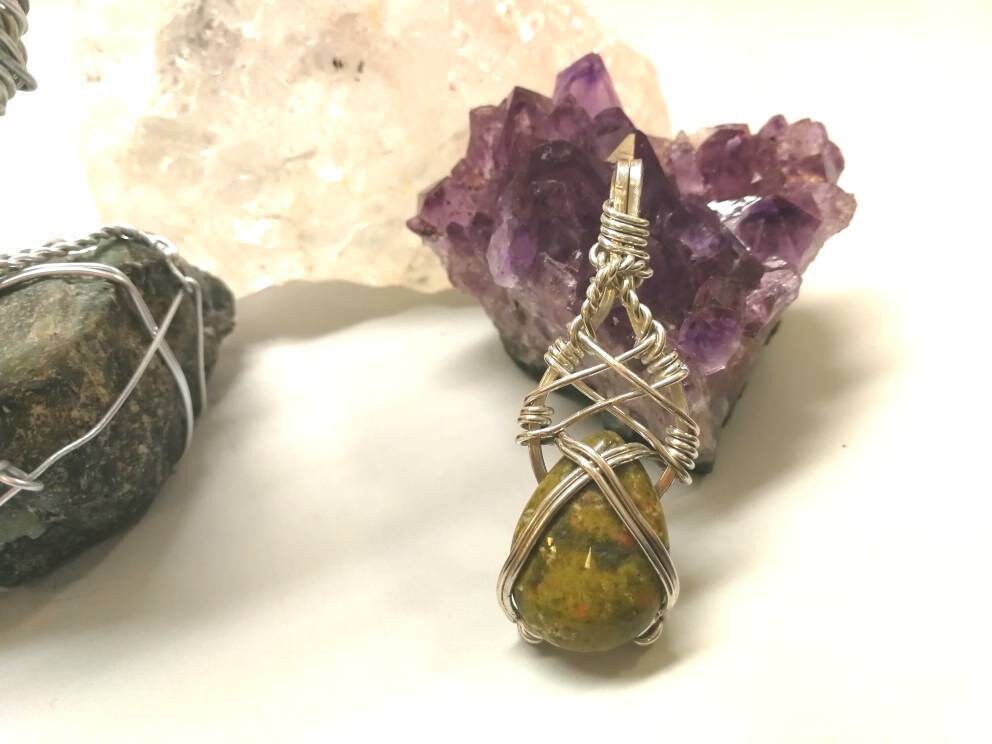Anhänger 935 Silber Massiv Mit Unakit Anhänger 935 Silber Massiv Mit Unakit von HerbsAndWitchcraft