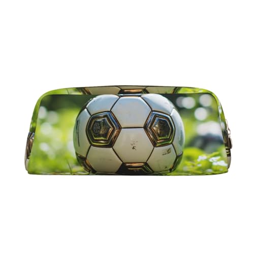 Federmäppchen, Motiv: Fußball auf dem Gras, Leder-Federmäppchen, tragbarer Schreibwaren-Organizer, Stiftehalter, Make-up-Tasche mit Reißverschluss, gold, Einheitsgröße, Kosmetiktasche von HerfsT