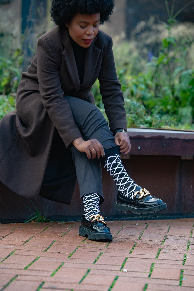 Lome Schwarz-Weiß-Socken von Heritageclothings