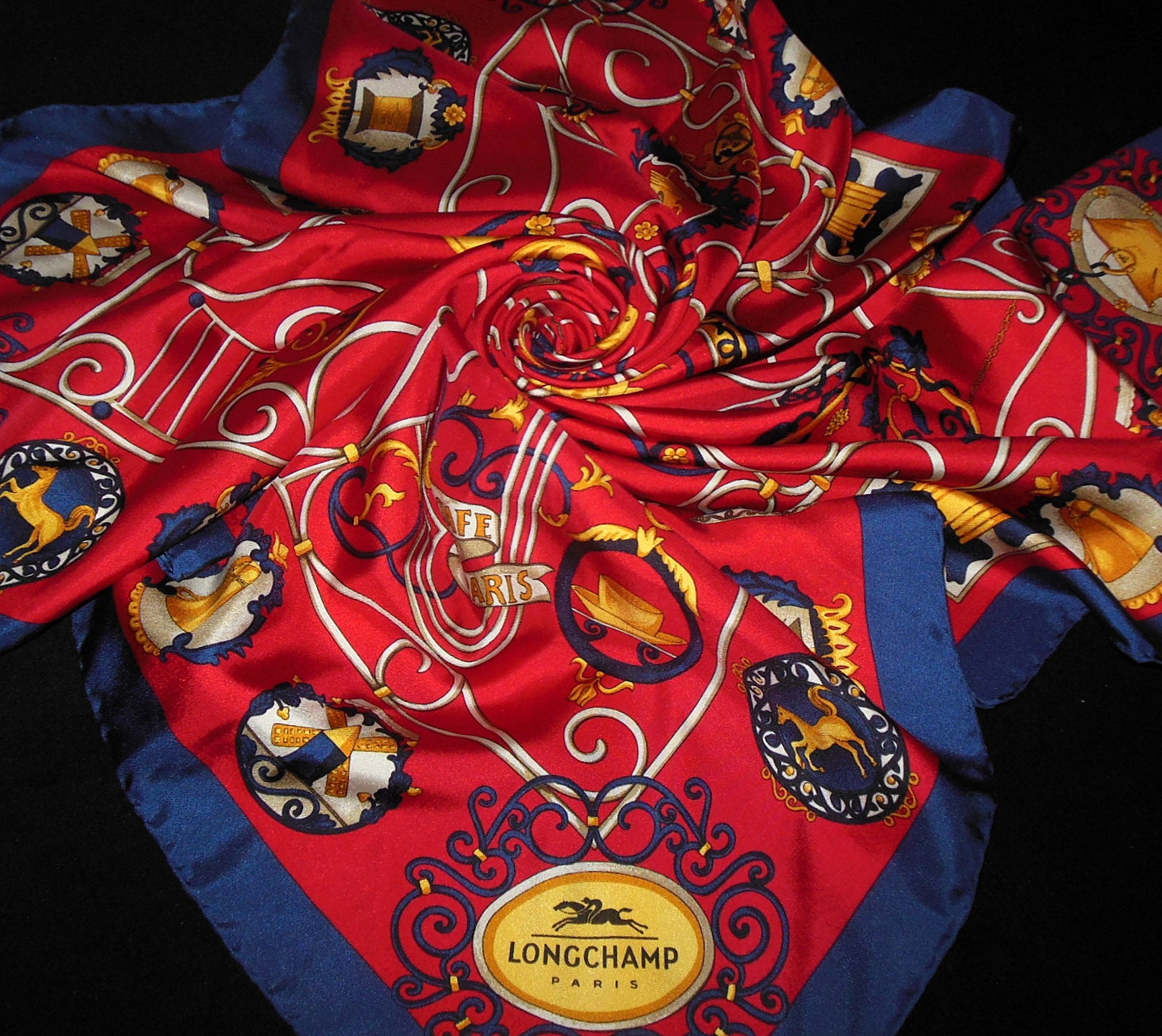 Longchamp Paris Schal "Café De Paris"/ Seltene Kollektion Vintage Seidenschal Longchamp von HermesScarvesLuxury