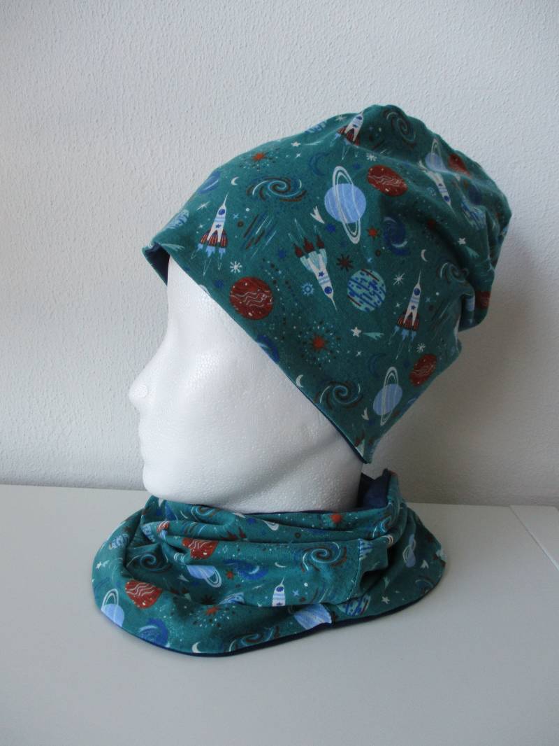 Set Beanie/Mütze & Loop Schal Halssocke Für Baby Kleinkind Junge Planeten, Weltall von HermiDesign