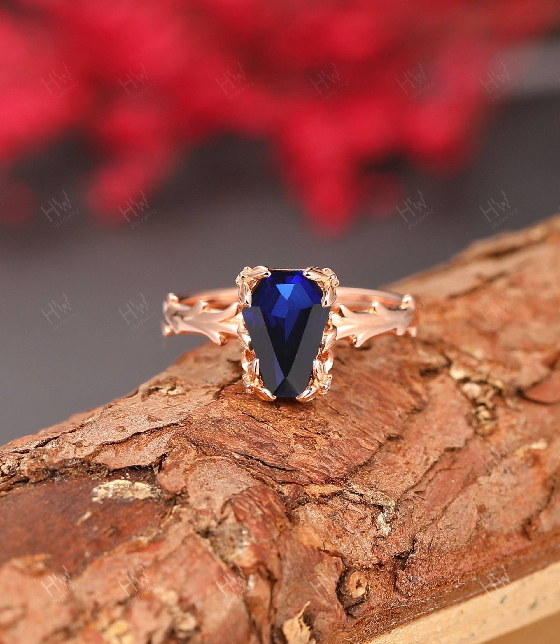 Blau Grün Vintage Gold Ring - Frauen Schmuck Birthstone Verlobungsring 7x10mm Sargform Saphir Valentinstag Geschenk von HeroWing