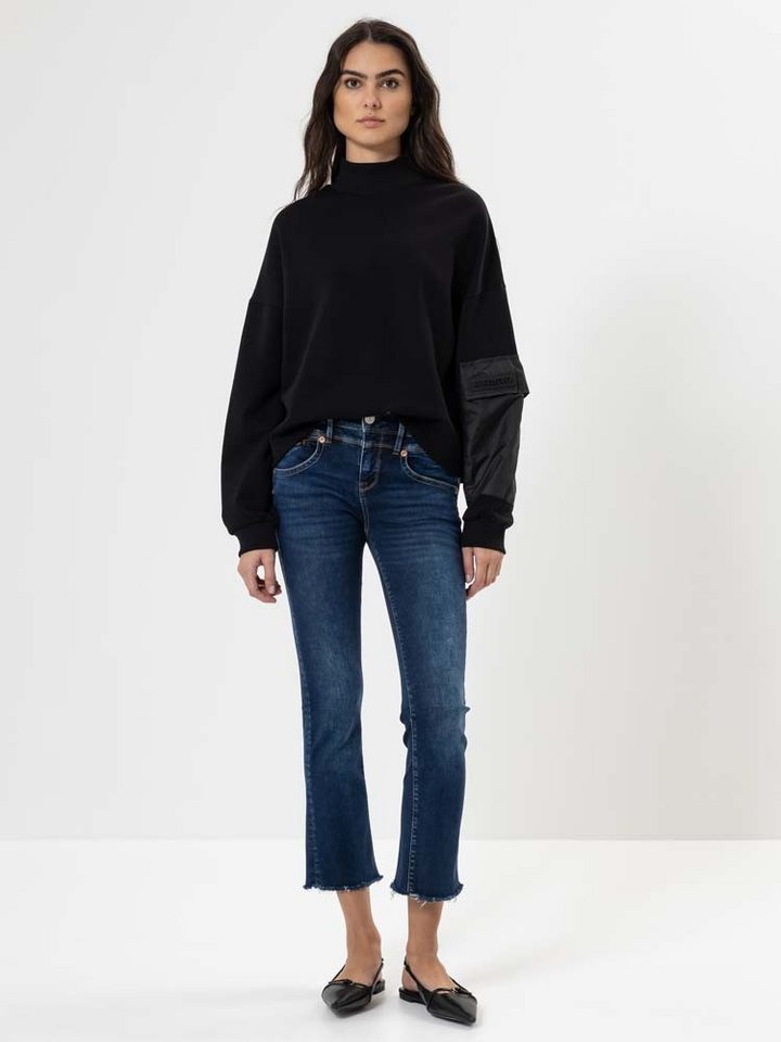 Herrlicher Bootcut-Jeans Pearl Boot Cropped Reused Denim Cropped Länge mit offener Saumkante von Herrlicher