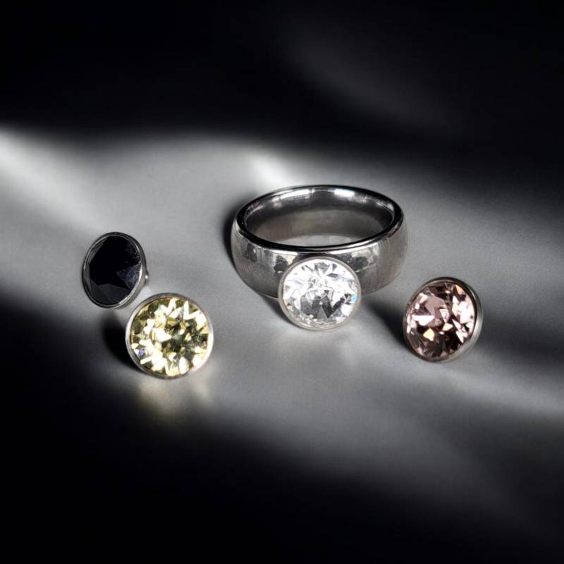 Herratho Damenring Aus Edelstahl Mit Wechselfassung Und Swarovski Kristallen | Wechselring Inklusive 2 Farben N. Wahl Made in Germany von HerrmannVertrieb