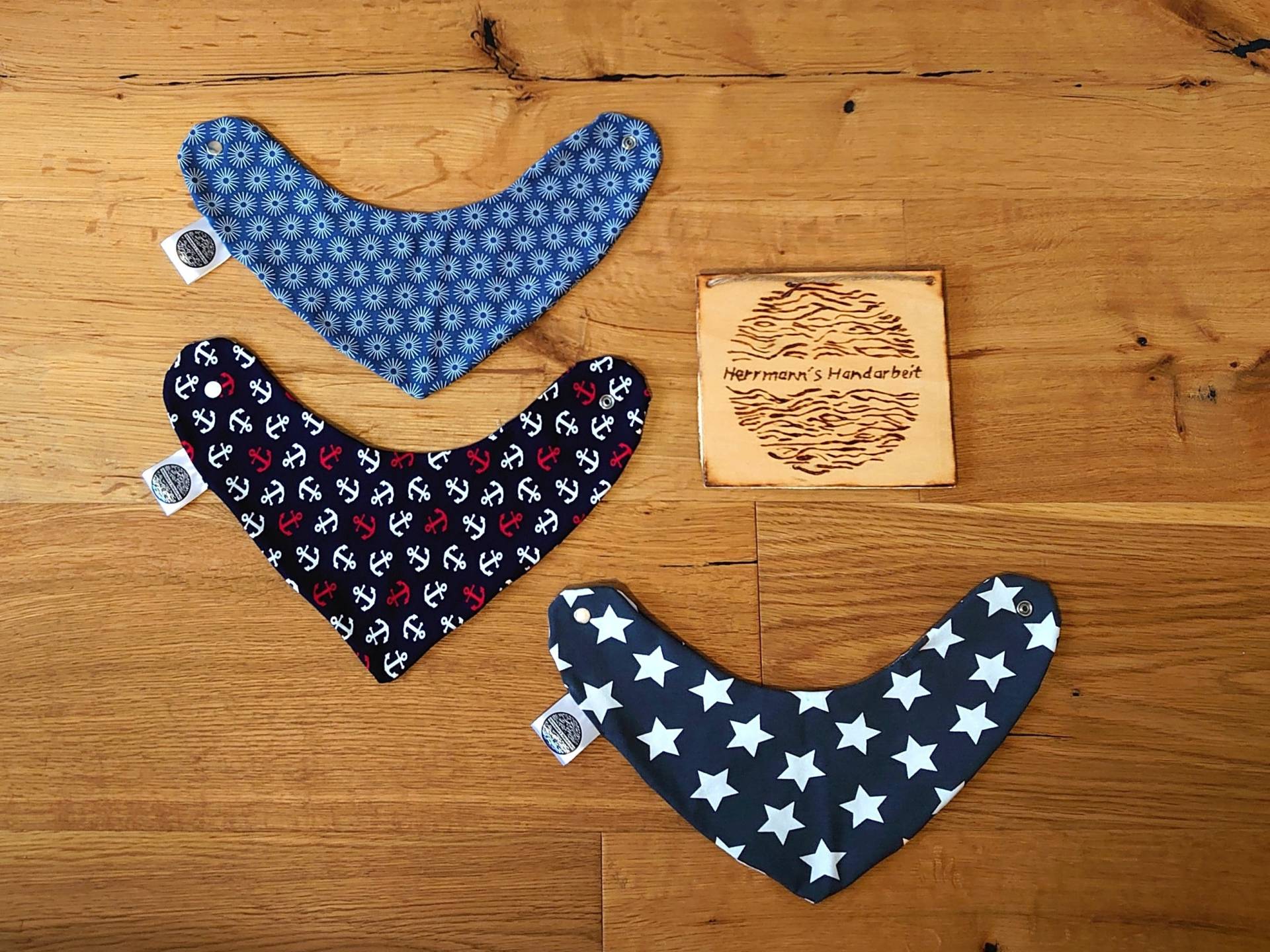 Halstuch Für Babys in Verschiedenen Größen Und Mustern, Handarbeit Halstuch Für Babys in Verschiedenen Größen Und Mustern, Handarbeit von HerrmannsHandarbeit