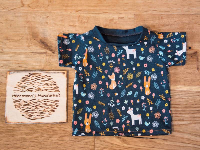 T-Shirt Für Babys Und Kleinkinder, Kleine Waldtiere; Handarbeit T-Shirt Für Babys Und Kleinkinder, Kleine Waldtiere; Handarbeit von HerrmannsHandarbeit