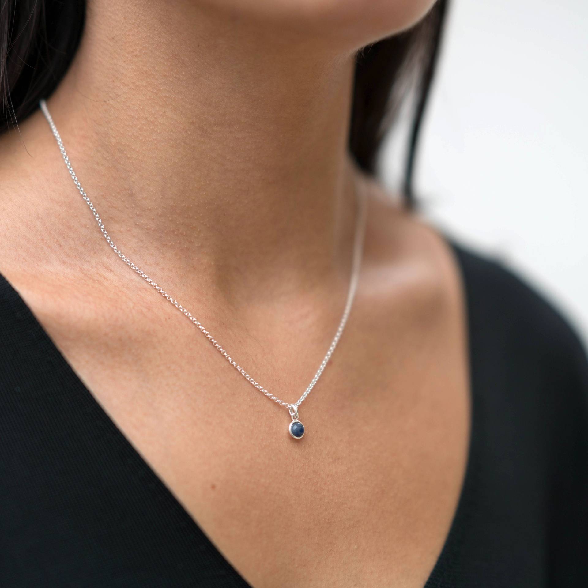 September Birthstone Saphir Silber Halskette von HerseyAndSon