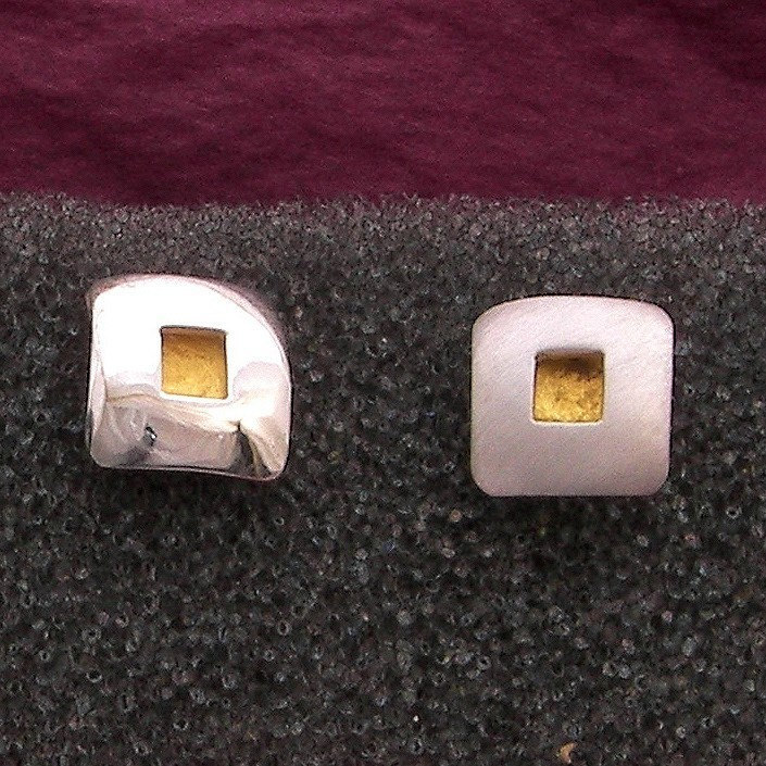 24 Karat Gold Quadrat Mit Argentium Sterling Silber Abdeckung 24 Karat Gold Quadrat Mit Argentium Sterling Silber Abdeckung von HershalWiggins