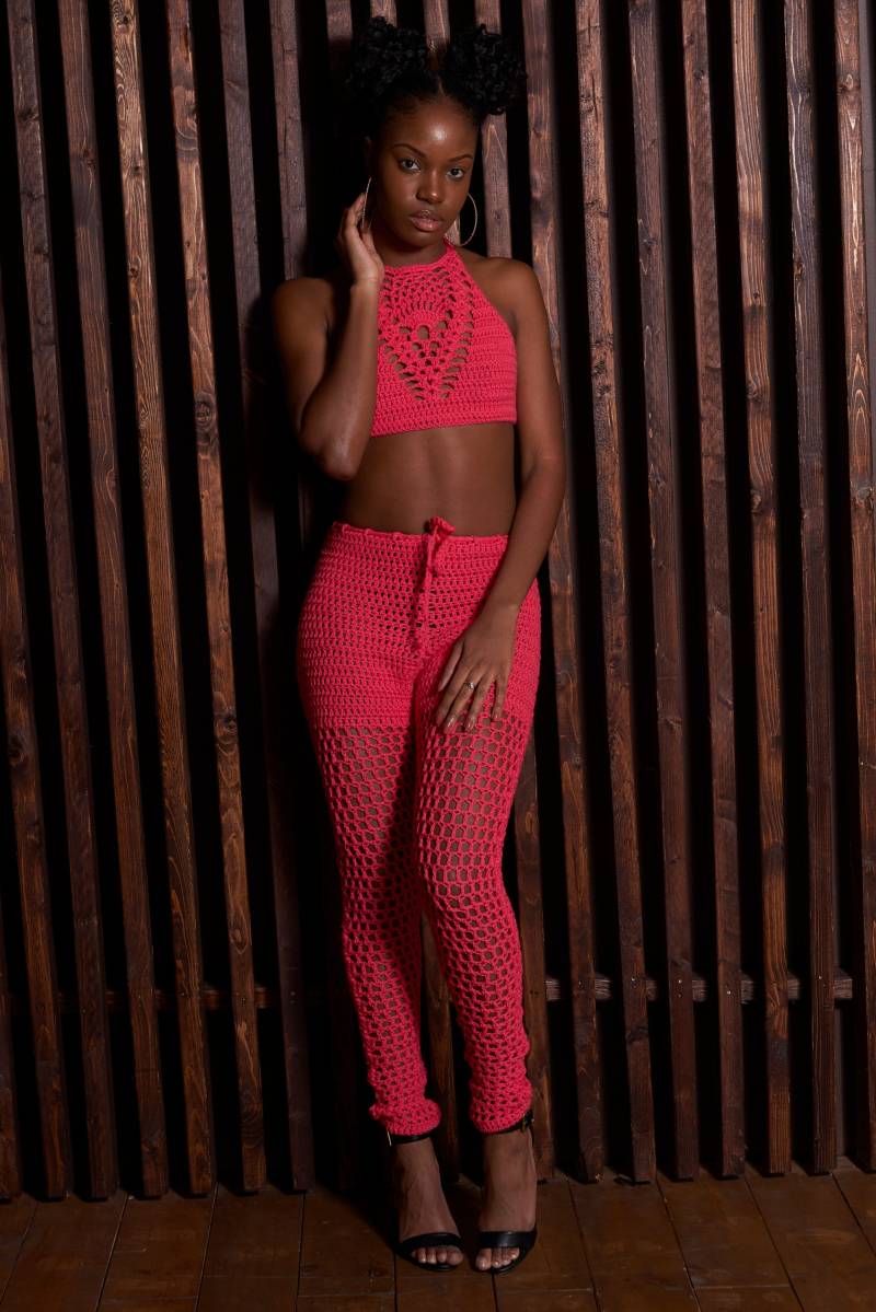 Taillierte Netzhose Mit Stehkragen Oben von HerueKnits