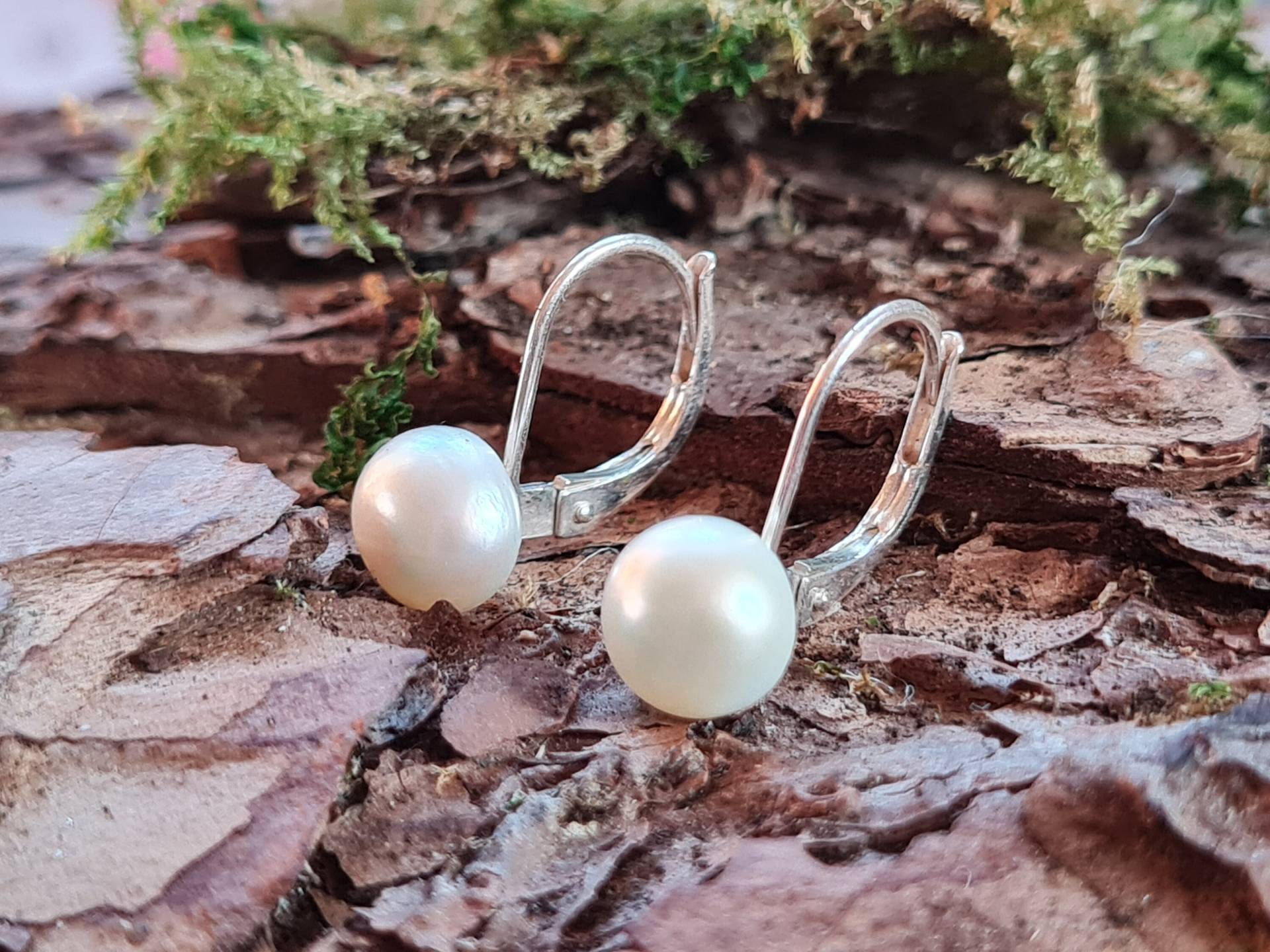 Süßwasserperle Ohrhänger 7mm An 925Er Silber Klappbrisur Süßwasserperle Ohrhänger 7mm An 925Er Silber Klappbrisur von HerzArtShop