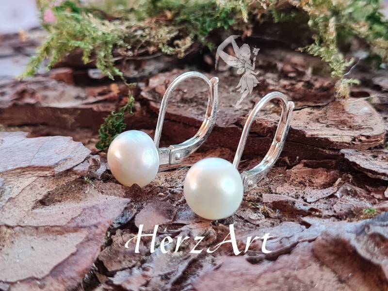 Süßwasserperlen Ohrhänger 8mm An 925Er Silberklappbrisur Süßwasserperlen Ohrhänger 8mm An 925Er Silberklappbrisur von HerzArtShop
