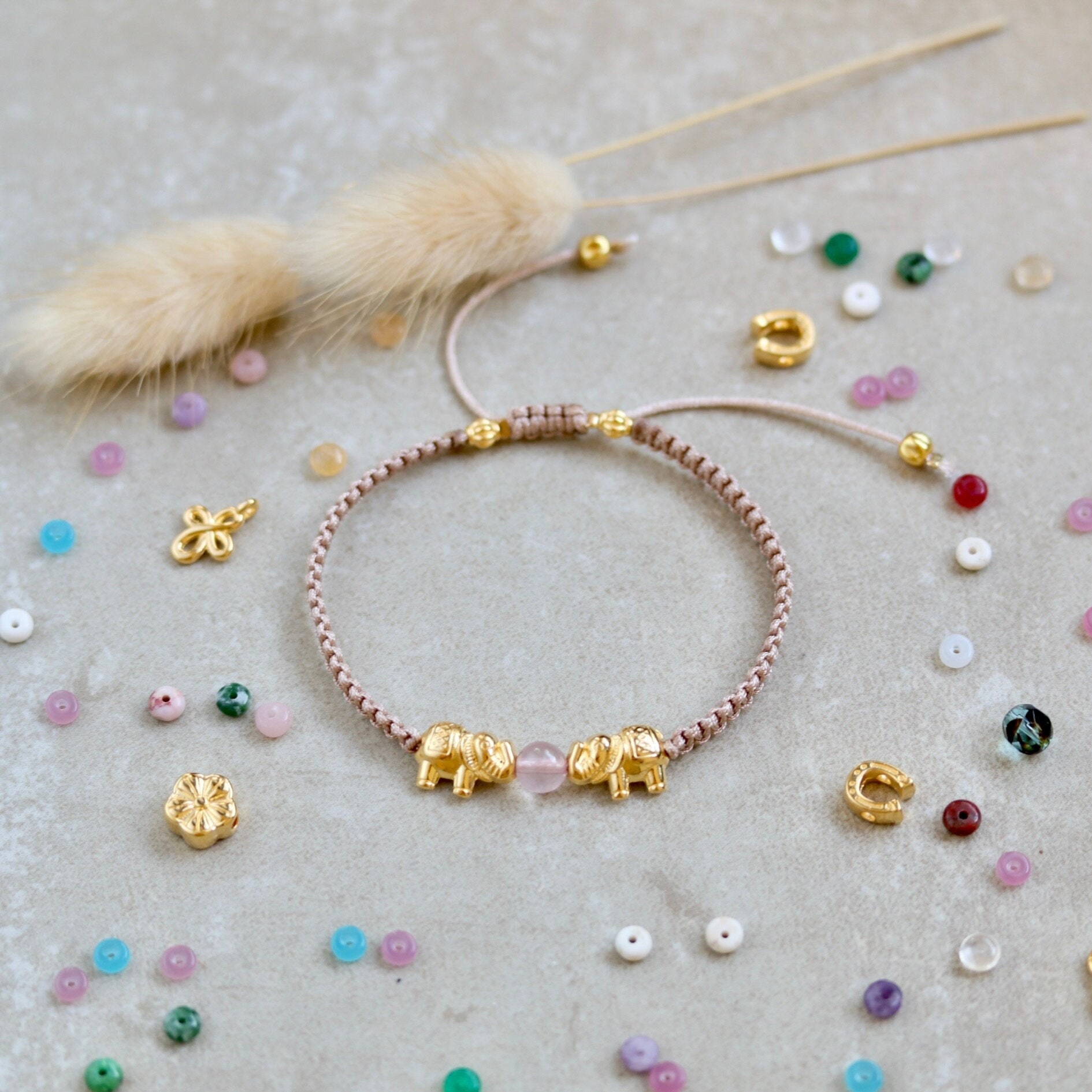 Doppel Elefant Rosenquarz Glücksarmband, Hand Geflochtenes Armband, Besondere Geschenkidee Für Frauen, Feng Shui Schmuck von Herzbote
