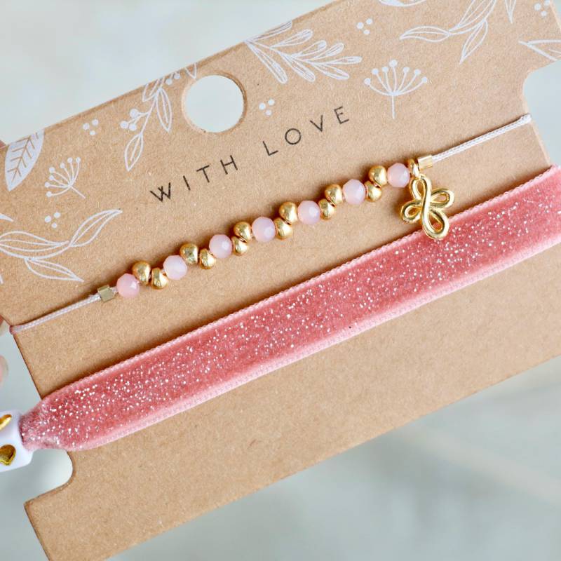 Filigranes Perlenarmband Mit Infinity Anhänger, Schöne Kleine Geschenkidee Für Frauen Filigranes Perlenarmband Mit Infinity Anhänger, Schöne Kleine Geschenkidee Für Frauen von Herzbote