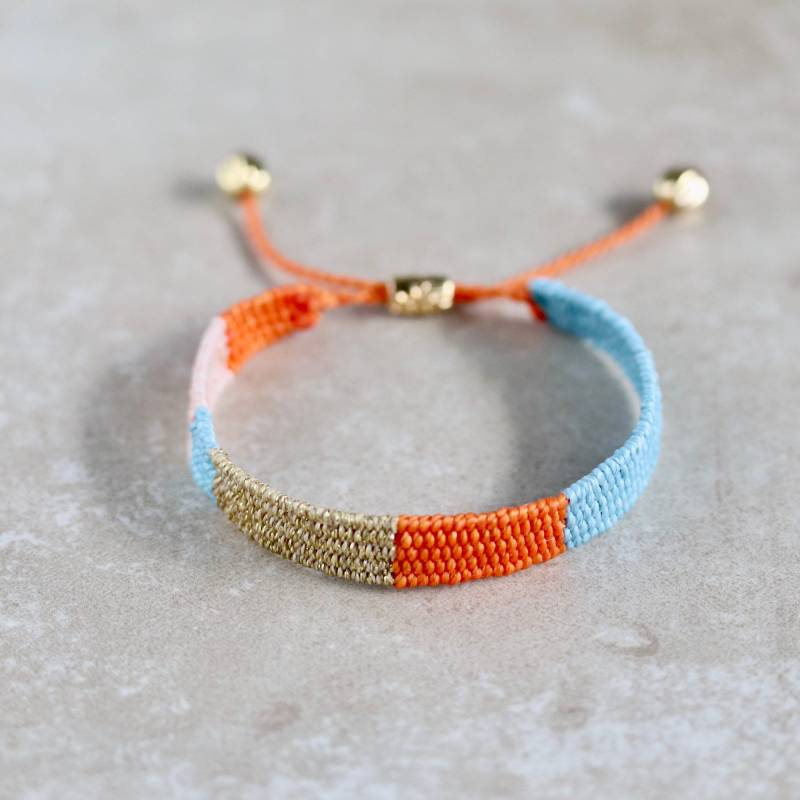 Handgewebtes Armband - Größe Verstellbar-Minimalistisch - Filigran - Besondere Geschenkidee Für Frauen, Unikat Handmade Schmuck von Herzbote