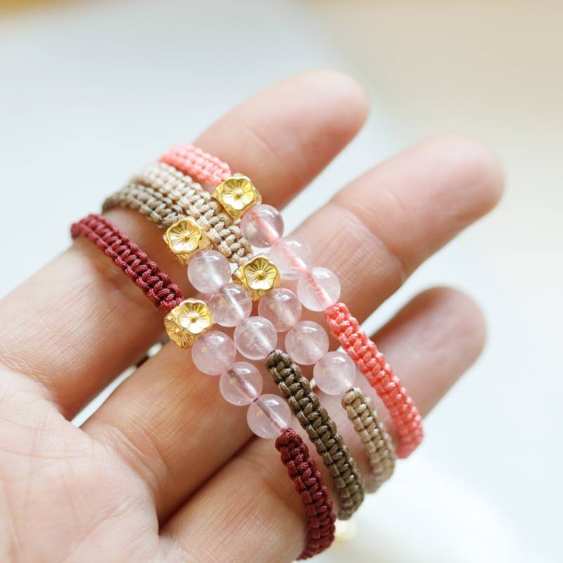 Rosenquarz Makramee Armband, Edelstein Armband Handgeknüpft, Boho Schmuck, Verstellbar, Geschenkidee von Herzbote