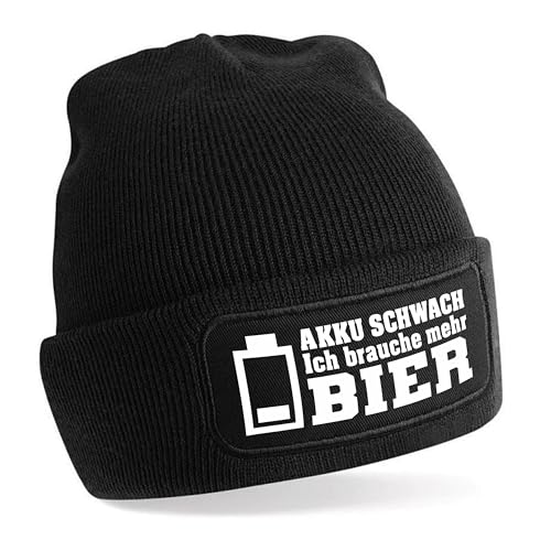 Beanie Strickmütze mit Spruch | Akku schwach - Ich Brauche mehr Bier | schwarz | Unisex SoftTouch angenehm weiche und warme Wintermütze | OneSize Einheitsgröße für Erwachsene von Herzbotschaft
