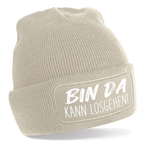 Herzbotschaft Beanie Strickmütze mit Spruch | Bin da kann losgehen! | Creme | Unisex SoftTouch angenehm weiche und warme Wintermütze | OneSize Einheitsgröße für Erwachsene Herzbotschaft Beanie Strickmütze mit Spruch | Bin da kann losgehen! | Creme | Unisex SoftTouch angenehm weiche und warme Wintermütze | OneSize Einheitsgröße für Erwachsene von Herzbotschaft