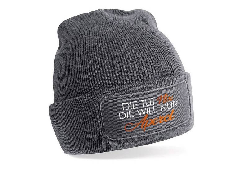 Herzbotschaft Beanie Strickmütze mit Spruch DIE TUT Nix DIE WILL NUR Aperol (Mütze mit Aufdruck, Skimütze) Unisex SoftTouch angenehm weiche und warme Wintermütze Einheitsgröße von Herzbotschaft