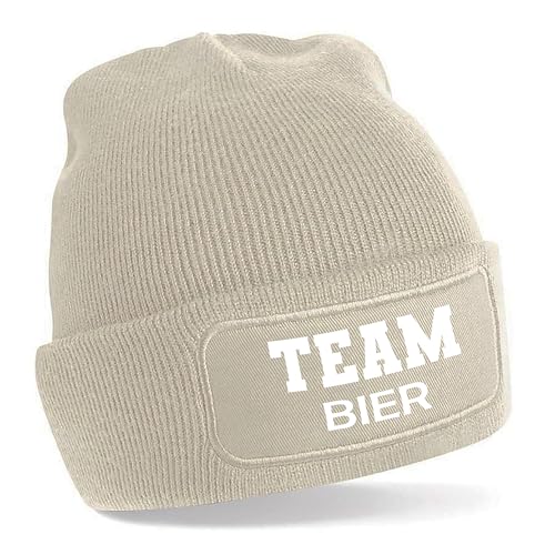 Herzbotschaft Beanie Strickmütze mit Spruch | Team Bier | Creme | Unisex SoftTouch angenehm weiche und warme Wintermütze | OneSize Einheitsgröße für Erwachsene von Herzbotschaft